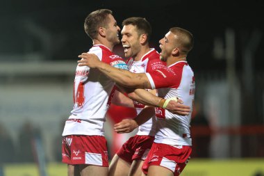 Hull KR 'dan Matt Parcell, 27 Eylül 2024' te oynanan Betfred Süper Lig karşılaşmasında Hull KR, Leeds Rhinos 'a karşı Sewell Group Craven Park, Kingston upon Hull, Birleşik Krallık' ta oynanan karşılaşmayı kutluyor.