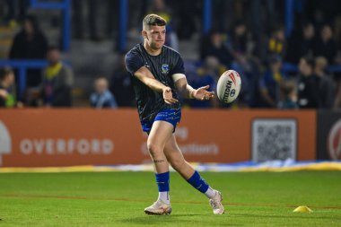 Warrington Wolves takımından Josh Thewlis, 27. Betfred Süper Lig karşılaşması öncesinde ısınma turunda Warrington Wolves, Londra Broncos 'a karşı Halliwell Jones Stadyumu, Warrington, İngiltere, 20 Eylül 2024