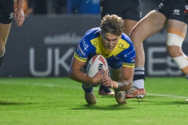 Warrington Wolves takımından Arron Lindop, 20 Eylül 2024 'te Warrington Jones Stadyumu' nda oynanan 27.