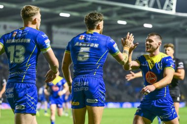 Warrington Wolves takımından Matty Ashton, 27. Betfred Süper Lig Turu 'nda Warrington Wolves' a karşı Londra Broncos karşılaşmasını 20 Eylül 2024 'te Halliwell Jones Stadyumu' nda kutluyor.