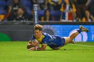 Warrington Wolves takımından Arron Lindop, 20 Eylül 2024 'te Warrington Jones Stadyumu' nda oynanan 27.