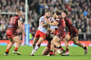 St. Helens takımından Daryl Clark 27. Betfred Süper Lig karşılaşmasında Leigh Leopards ile St Helens arasında 20 Eylül 2024 'te Leigh Spor Köyü' nde forvete girdi.