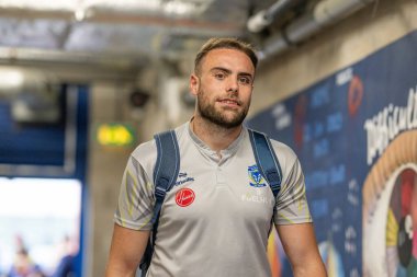 Warrington Wolves takımından James Harrison, 27 Eylül 2024 'te oynanan Betfred Süper Lig karşılaşması öncesinde Londra Broncos' a karşı Halliwell Jones Stadyumu, Warrington, İngiltere