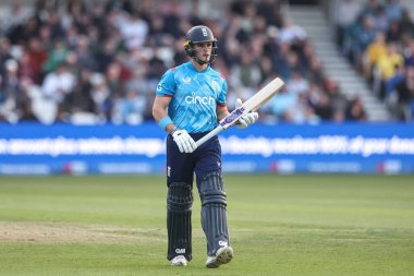 İngiltere 'den kederli Jacob Bethell, Headingley Cricket Ground, Leeds, Birleşik Krallık' ta 2. Metro Bank 1.