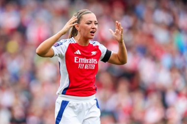 Arsenal 'den Katie McCabe, 22 Eylül 2024' te Birleşik Krallık 'taki Emirates Stadyumu' nda oynanan FA Bayanlar Süper Ligi karşılaşmasında tepki gösterdi.