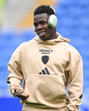 Leeds United takımından Wilfried Gnonto, 21 Eylül 2024 'te Cardiff City, Cardiff City Stadyumu' nda oynanan Cardiff City - Leeds United maçından önce geldi.