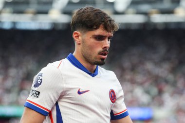 Premier League maçında Chelsea 'li Pedro Neto, West Ham United' a karşı Londra Stadyumu, Londra, İngiltere, 21 Eylül 2024