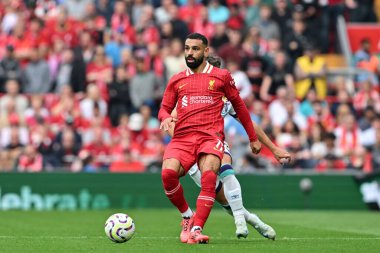 Liverpool 'dan Muhammed Salah, 21 Eylül 2024' te İngiltere 'nin Liverpool kentinde oynanan Liverpool-Bournemouth maçında pas verdi.