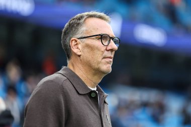 Paul Merson eski Arsenal oyuncusu şimdi Premier League maçının öncüsü Manchester City ile Etihad Stadyumu, Manchester, Birleşik Krallık, 22 Eylül 2024