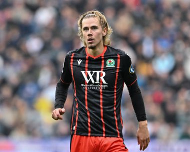Blackburn Rovers takımından Todd Cantwell 22 Eylül 2024 'te Preston North End - Blackburn Rovers maçında Deepdale, Preston, İngiltere