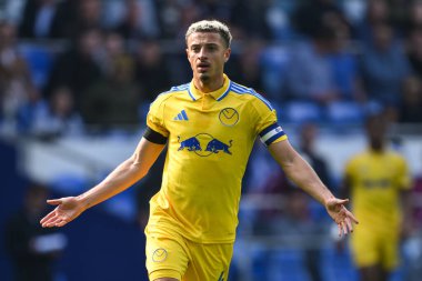 Leeds United takımından Ethan Ampadu 21 Eylül 2024 'te Cardiff City Stadyumu' nda oynanan Cardiff City - Leeds United maçında