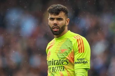 Arsenal 'den David Raya Premier League maçı sırasında Manchester City, Etihad Stadyumu' nda Arsenal 'e karşı, 22 Eylül 2024