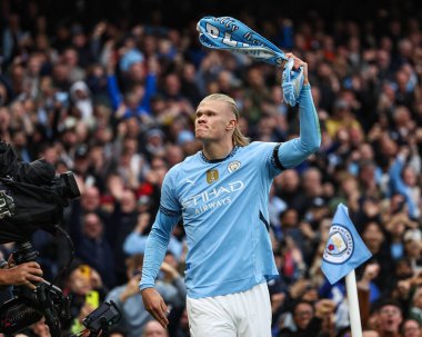 Manchester City 'den Erling Haaland, 22 Eylül 2024 tarihinde Etihad Stadyumu' nda oynanan Premier League maçında 100. golünü attı.