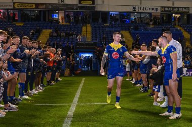 Warrington Wolves takımından John Bateman, 20 Eylül 2024 tarihinde Warrington, İngiltere 'deki Halliwell Jones Stadyumu' nda oynanan 27.
