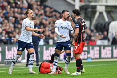 Blackburn Rovers 'dan Lewis Travis, Preston North End' den Sam Greenwood ile 22 Eylül 2024 'te Deepdale, Preston, İngiltere' de oynanan Sky Bet Şampiyonası maçında oynanan karşılaşma sonrasında konuştu.