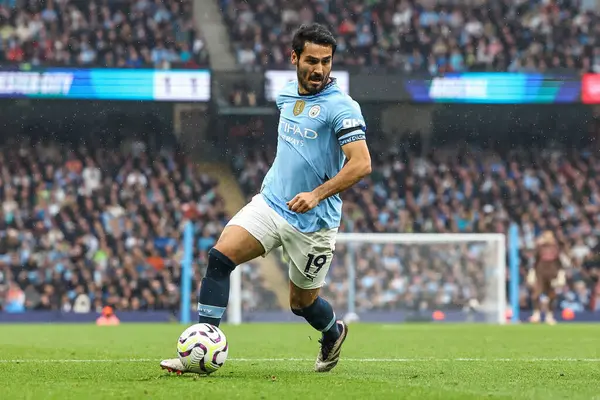 Manchester City 'den Kay Gndoan 22 Eylül 2024' te Etihad Stadyumu 'nda oynanan Premier League maçında topla bir çıkış yaptı.