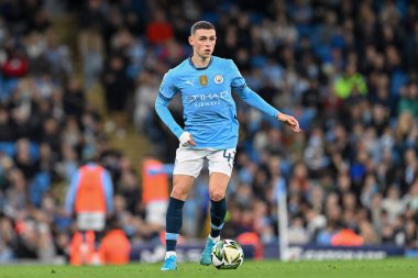 Manchester City 'den Phil Foden, 24 Eylül 2024 tarihinde Etihad Stadyumu' nda oynanan Carabao Kupası karşılaşmasında Manchester City ile Watford karşı karşıya.