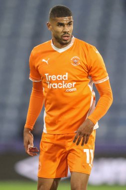 Blackpool takımından Ashley Fletcher 24 Eylül 2024 'te John Smith' in stadyumunda Huddersfield Town 'a karşı Blackpool maçında