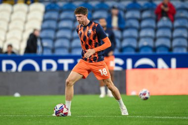 Blackpool 'dan Jake Beesley 24 Eylül 2024' te İngiltere 'nin Huddersfield Stadyumu' nda oynanan Sky Bet Ligi 1 maçı öncesinde oynanan maç öncesi ısınma maçında