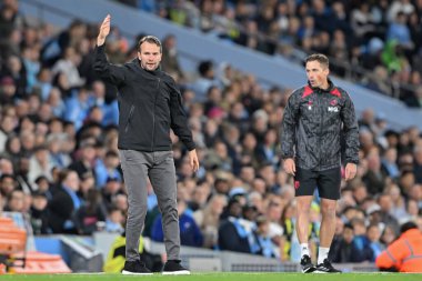 Watford 'un Tom Cleverley teknik direktörü, 24 Eylül 2024 tarihinde Etihad Stadyumu' nda oynanan Carabao Kupası maçında tepki gösterdi.