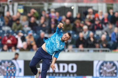 İngiltere 'den Will Jacks, İngiltere' nin Avustralya 'ya karşı oynadığı Uluslararası Üçüncü Metro Bankası maçında topu 24 Eylül 2024' te Chester-le-street, The Seat Unique Riverside 'da verecek.