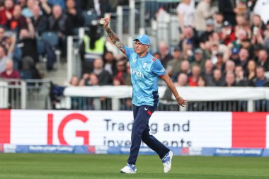 İngiltere 'den Brydon Carse, İngiltere' nin Avustralya 'ya karşı oynadığı The Seat Unique Riverside, Chester-le-street, Birleşik Krallık' ta oynanan 3.