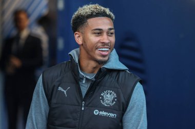 Blackpool 'dan Jordan Lawrence-Gabriel 24 Eylül 2024' te John Smith Stadyumu 'nda oynanan Huddersfield Town-Blackpool maçı sırasında geldi.