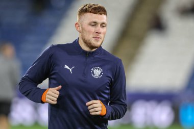 Blackpool 'dan Sonny Carey 24 Eylül 2024' te İngiltere 'nin Huddersfield Stadyumu' nda oynanan Sky Bet 1 karşılaşmasında ısınma turunda Huddersfield Town ile Blackpool karşılaşacak.