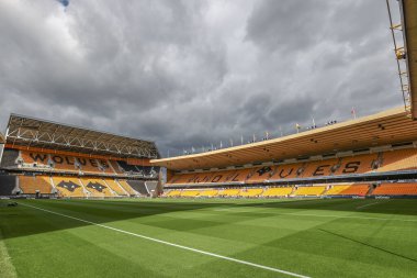 Molineux 'nun Premier Lig maçındaki genel görüşüne göre Wolverhampton Wanderers, Liverpool' a karşı Molineux, Wolverhampton, Birleşik Krallık, 28 Eylül 2024