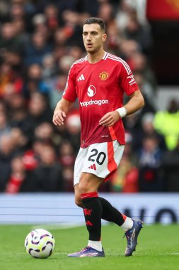 Manchester United 'dan Diogo Dalot, Manchester United ile Tottenham Hotspur maçında 29 Eylül 202 tarihinde Old Trafford, Manchester' da karşı karşıya geldi.