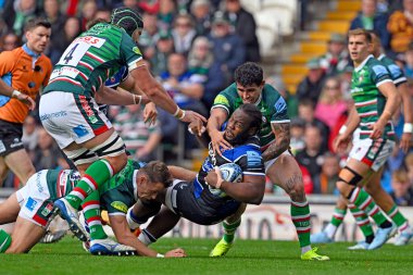 Bath Rugby 'den B OBANO Gallagher Premiership maçında Welford Road, Leicester, Birleşik Krallık' ta Leicester Tigers - Bath Rugby maçında mücadele etti.