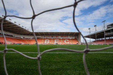 Bloomfield Road 'un içinde, Blackpool' un evi, Blackpool 'un karşısındaki Blackpool maçı, Blackpool' da Burton Albion 'a karşı 28 Eylül 2024' te oynanan Bloomfield Road, Blackpool maçı.