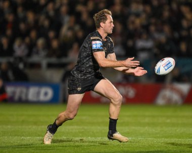 Leigh Leoparları 'ndan Matt Moylan, 27 Eylül 2024' te İngiltere 'deki Salford Community Stadyumu' nda oynanan Betfred Süper Lig eleme maçı eleme maçında Salford Red Devils - Leigh Leopards 'a karşı.