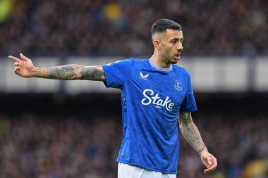 Everton takımından Dwight McNeil 28 Eylül 2024 'te İngiltere' nin Liverpool şehrinde oynanan Everton-Crystal Palace maçında antrenman yapıyor.