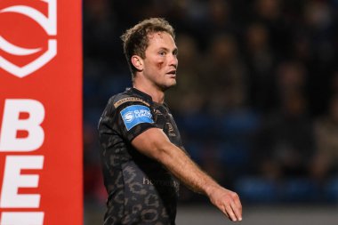 Leigh Leoparları 'ndan Matt Moylan, 27 Eylül 2024' te İngiltere 'de Salford Halk Stadyumu' nda oynanan Betfred Süper Lig eleme turu 1 Salford Red Devils - Leigh Leopards maçında yüzünü yaraladı.