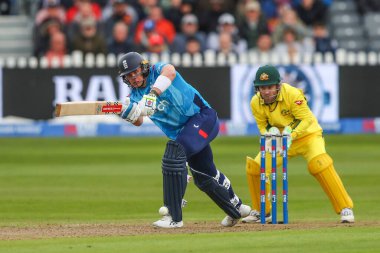 İngiltere 'den Jacob Bethell, Birleşik Krallık' ın Bristol şehrinde 29 Eylül 2024 tarihinde oynanan 1.