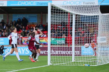 West Ham United takımından Riko Ueki, 29 Eylül 2024 'te İngiltere' nin başkenti Londra 'da oynanan Chigwell İnşaat Stadyumu' nda Batı Ham United Women - Liverpool Women maçında 1-1 berabere kaldı.
