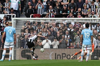 Newcastle United takımından Anthony Gordon, 28 Eylül 2024 'te St. James' s Park, Newcastle 'da oynanan Premier League maçı Newcastle United ile Manchester City maçında 1-1 öne geçerek penaltı aldı.