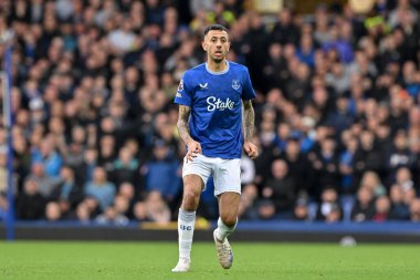 Everton 'dan Dwight McNeil Premier League maçı sırasında Everton, 28 Eylül 2024' te Goodison Park, Liverpool 'da Crystal Palace' a karşı.