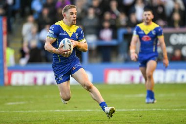 Warrington Wolves takımından Matt Dufty, 28 Eylül 2024 'te İngiltere' nin Warrington şehrinde oynanan ve Halliwell Jones Stadyumu 'nda oynanan 2 Warrington Wolves-St Helens maçında ilk hamlesini yaptı.