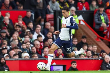 Tottenham Hotspur 'dan Brennan Johnson, Manchester United' ın Tottenham Hotspur 'a karşı 29 Eylül 202' de oynadığı Premier Lig karşılaşmasında topla bir çıkış yaptı.