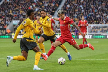 Liverpool 'dan Luis Daz, 28 Eylül 2024' te İngiltere 'nin Wolverhampton kentinde oynanan Premier League maçında Wolverhampton Wanderers-Liverpool maçında sandığa girdi.