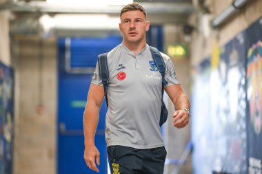 Warrington Wolves 'tan George Williams, 28 Eylül 2024' te İngiltere 'nin Warrington şehrindeki Halliwell Jones Stadyumu' nda oynanan 2 Warrington Wolves-St Helens maçında Betfred Süper Lig play-off elemelerinden önce geldi.