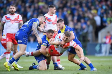St. Helens 'ten Mark Percival, 28 Eylül 2024' te İngiltere 'nin Warrington şehrindeki Halliwell Jones Stadyumu' nda oynanan Betfred Süper Lig eleme maçında baskı altındaydı.