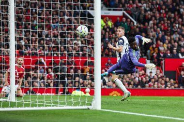 Tottenham Hotspur 'dan Dejan Kulusevski, Manchester United ile Tottenham Hotspur arasında oynanan Premier Lig maçında 29 Eylül 2024 tarihinde Old Trafford, Manchester, İngiltere' de 0-2 berabere kaldı.
