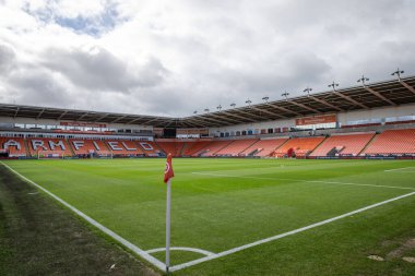 Bloomfield Road 'un içinde, Blackpool' un evi, Blackpool 'un karşısındaki Blackpool maçı, Blackpool' da Burton Albion 'a karşı 28 Eylül 2024' te oynanan Bloomfield Road, Blackpool maçı.