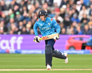 İngiltere 'den Harry BROOK, 27 Eylül 2024' te Londra Lords 'da oynanan Üçüncü Metro Bank Bir Gün Uluslararası İngiltere maçında vuruş yaptı.