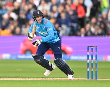 İngiltere 'den Harry BROOK, 27 Eylül 2024' te Londra Lords 'da oynanan Üçüncü Metro Bank Bir Gün Uluslararası İngiltere maçında vuruş yaptı.