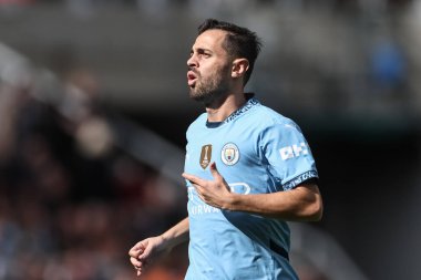 Manchester City 'den Bernardo Silva Premier Lig maçı sırasında Newcastle United, Manchester City' ye karşı St. James 's Park, Newcastle, İngiltere, 28 Eylül 2024