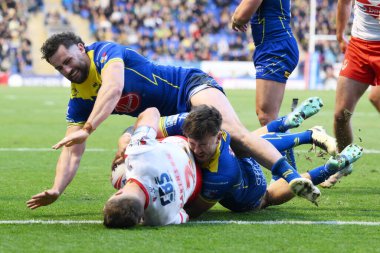 St. Helens takımından Tommy Makinson, 28 Eylül 2024 'te İngiltere' nin Warrington şehrinde oynanan Halliwell Jones Stadyumu 'nda oynanan Betfred Süper Lig eleme maçında üçüncü kez gol attı.